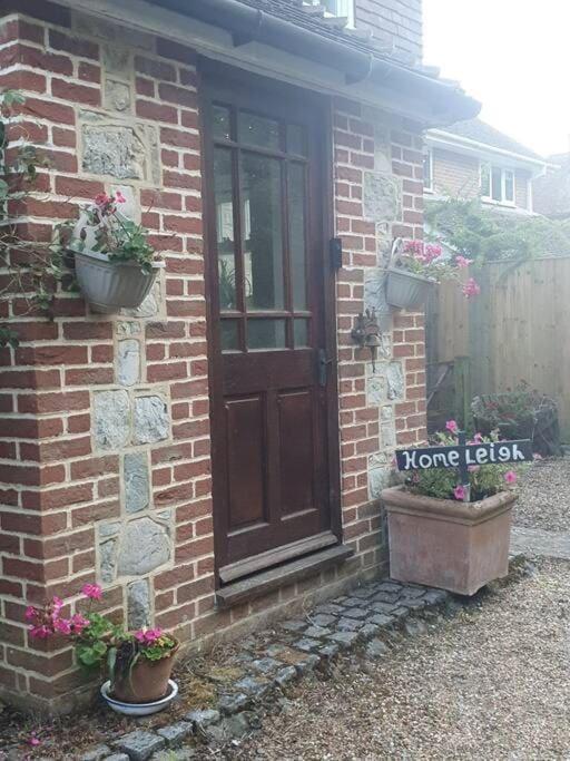 Nature Charm & Fruit Delights, Multi-Generation Celebratory Home -Try, Relax, Repeat - Sellindge Ashford  Exterior foto