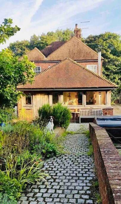 Nature Charm & Fruit Delights, Multi-Generation Celebratory Home -Try, Relax, Repeat - Sellindge Ashford  Exterior foto